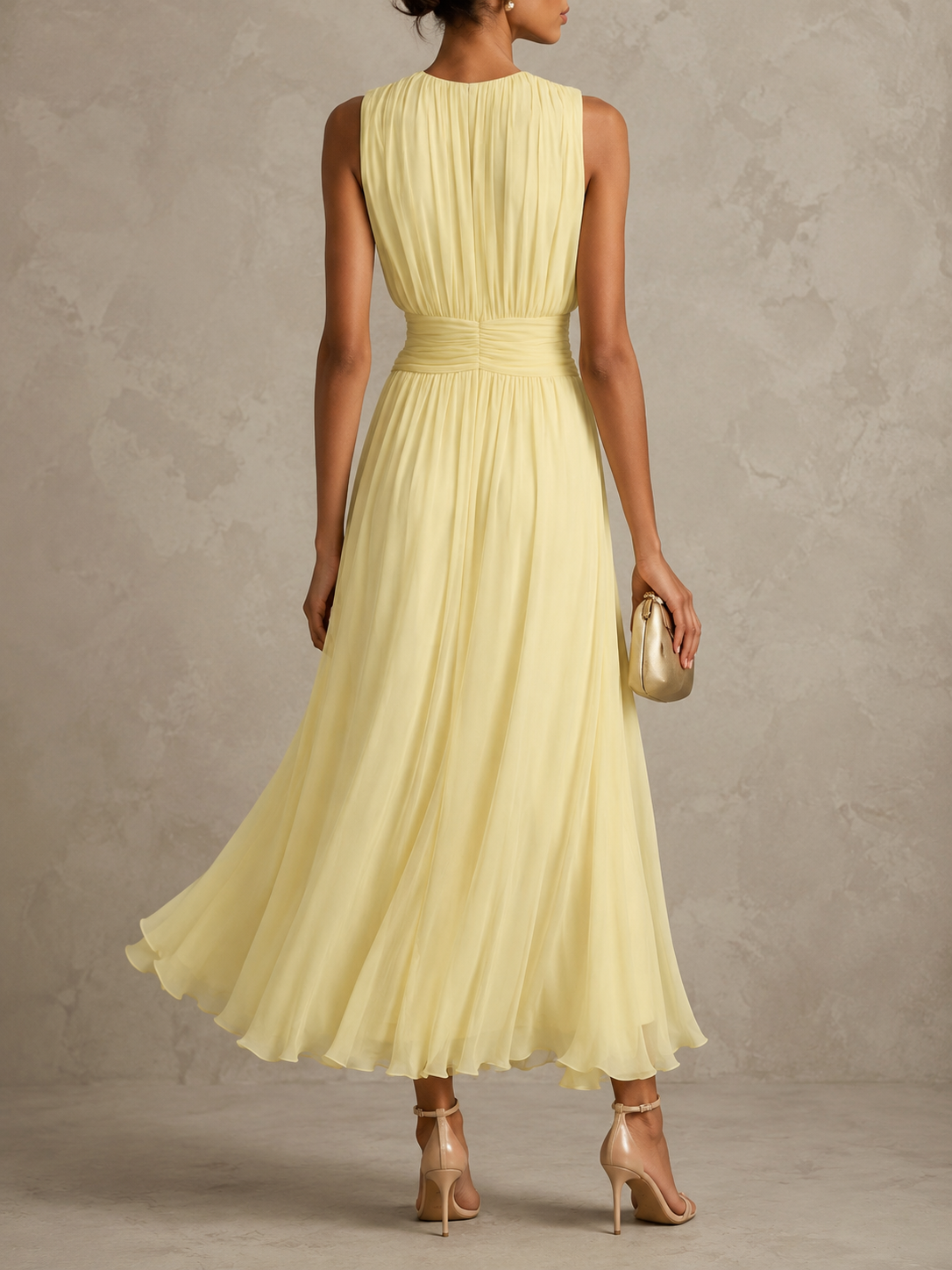 Iselle | Flattering Waist Maxi Dress