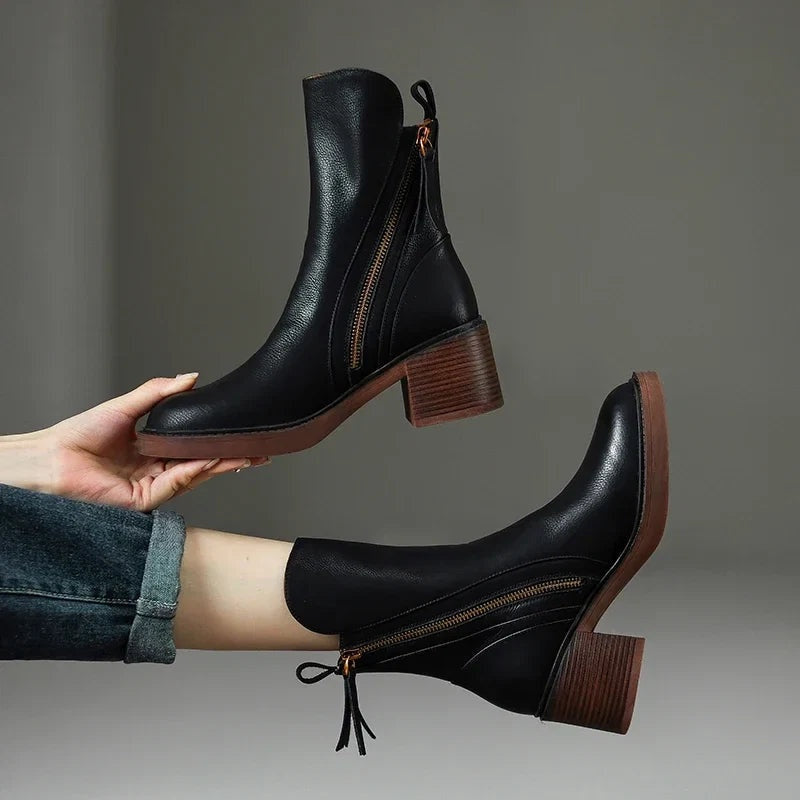 Lola™ | Botines de Piel con Tacón y Cremallera Lateral